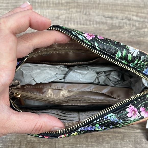 NWT HSN IMAN Global Chic Floral Print Crossbody Bag Black - Picture 6 of 8